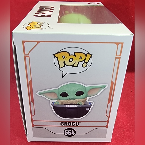 Grogu funko # 664 (nib) with pop protector - Picture 6 of 7